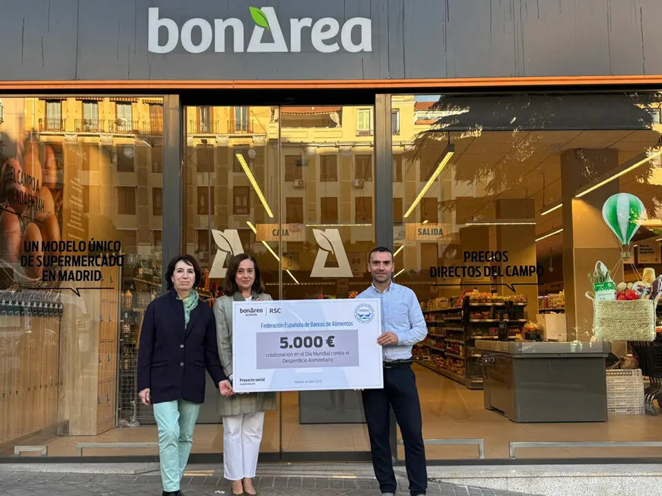 Donaci&oacute; a FESBAL per part de bon&Agrave;rea &copy;bon&Agrave;rea