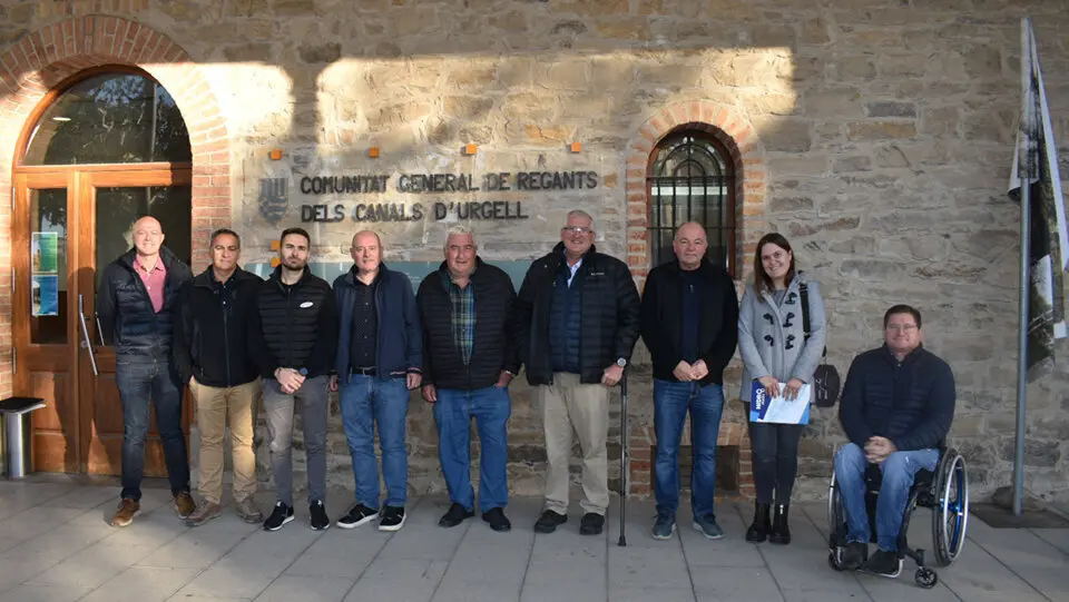 Reuni&oacute; de la CGRCU amb representants dels instal&middot;ladors &copy;CGRCU