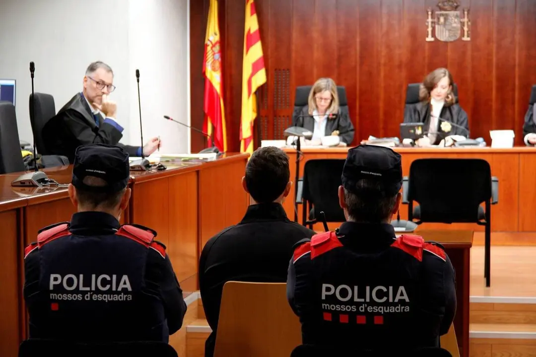Ab&uacute;s sexual Rialp 1