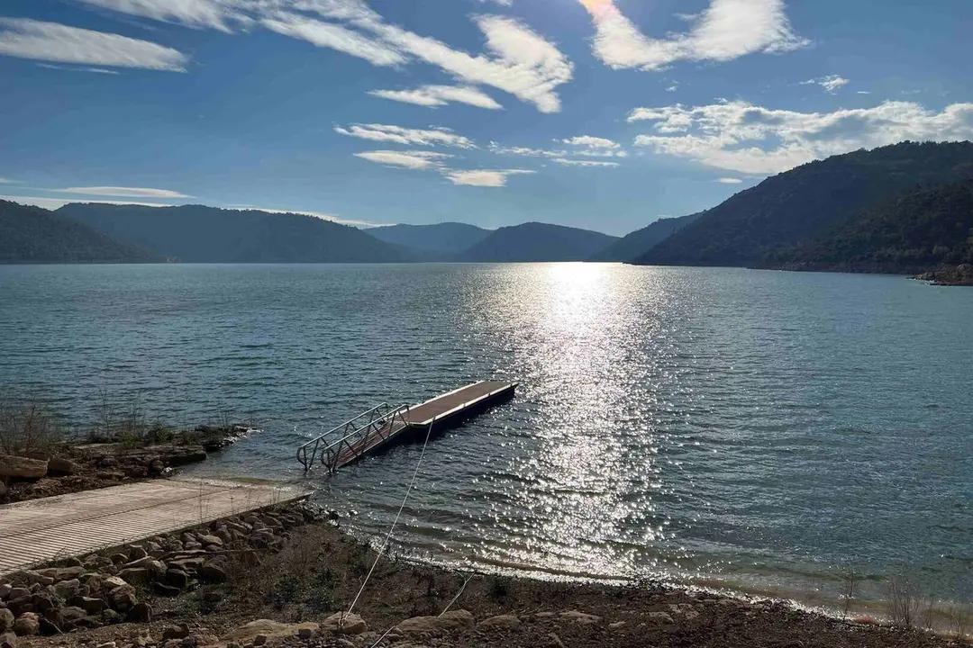 Catamar&agrave; pant&agrave; de Rialb 1