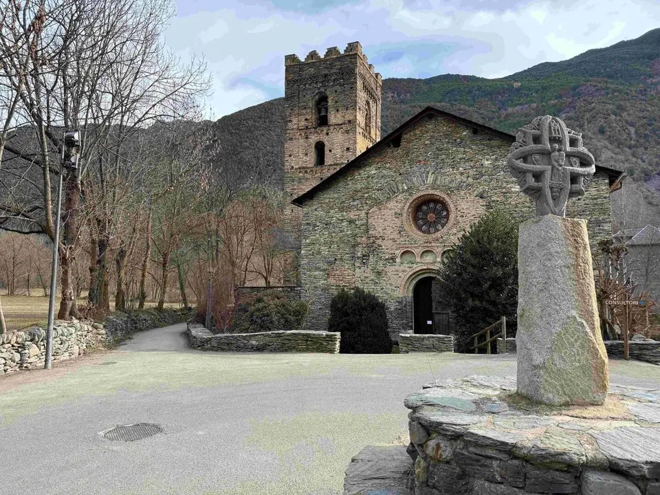 Ribera de Card&oacute;s esgl&eacute;sia