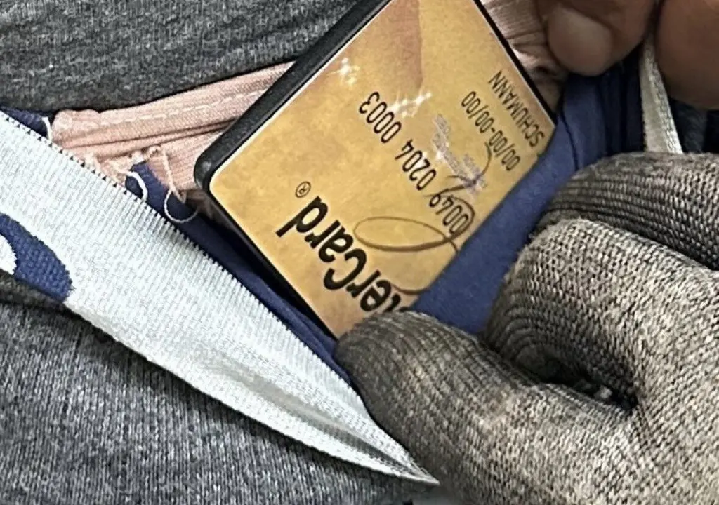 Mossos denuncia prova carnet de conduir