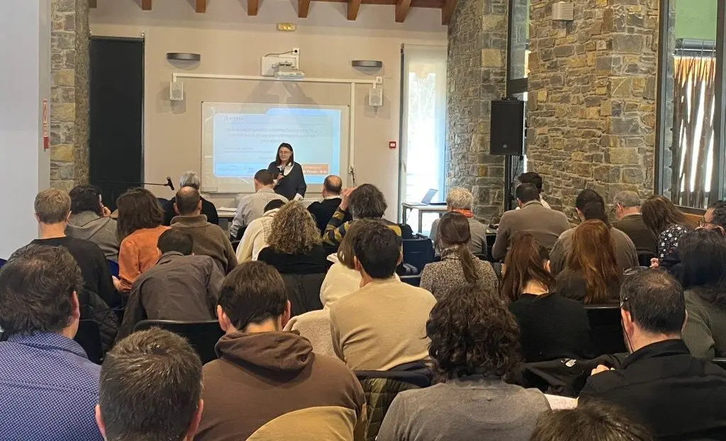 IDAPA habitatge &uacute;s tur&iacute;stic Jornada Sort 1