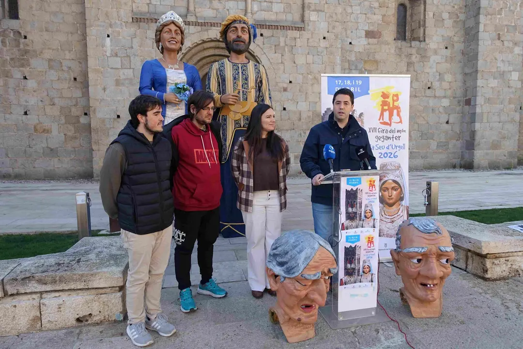 Fira del M&oacute;n Geganter 1