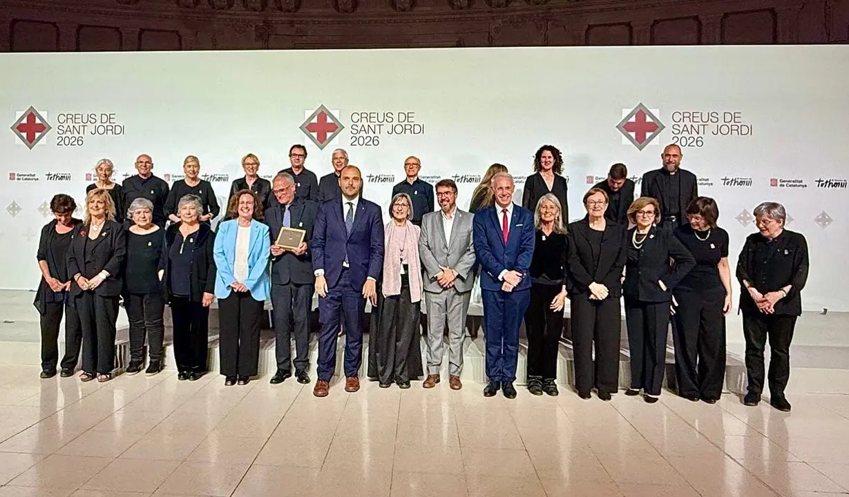 Creu de Sant Jordi a la coral Capella de Santa Maria de Puigcerd&agrave;. 2