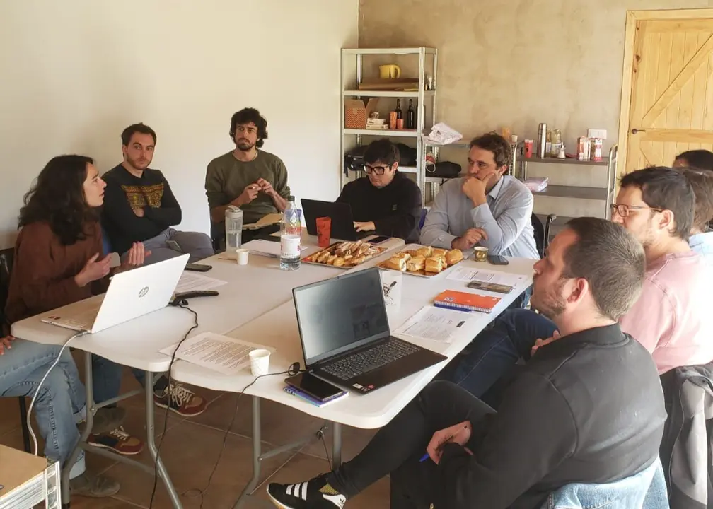 Reuni&oacute; de l'Ateneu Cooperatiu de l'Alt Pirineu amb el Director General d'Economia Social