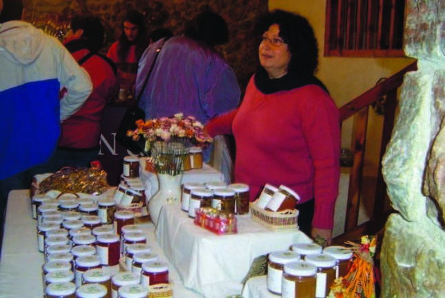 Núria Rossell, de Cal Casal d’Ossera, elabora més de 80 especialitats de melmelades