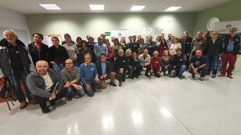 Pla obert dels representants de Catalunya, França i Andorra que han participat al taller celebrat a la Seu d'Urgell, el 5 de desembre del 2019. (Horitzontal)