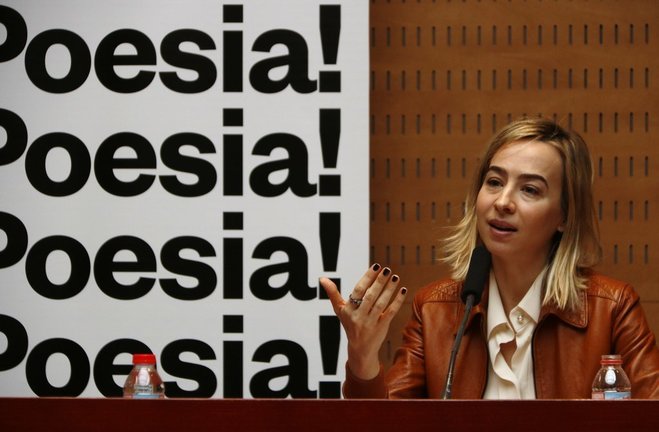 Teresa Colom, que enguany s'acomiada com a directora del Barcelona Poesia, en roda de premsa aquest dimarts 2 de maig (HORITZONTAL)