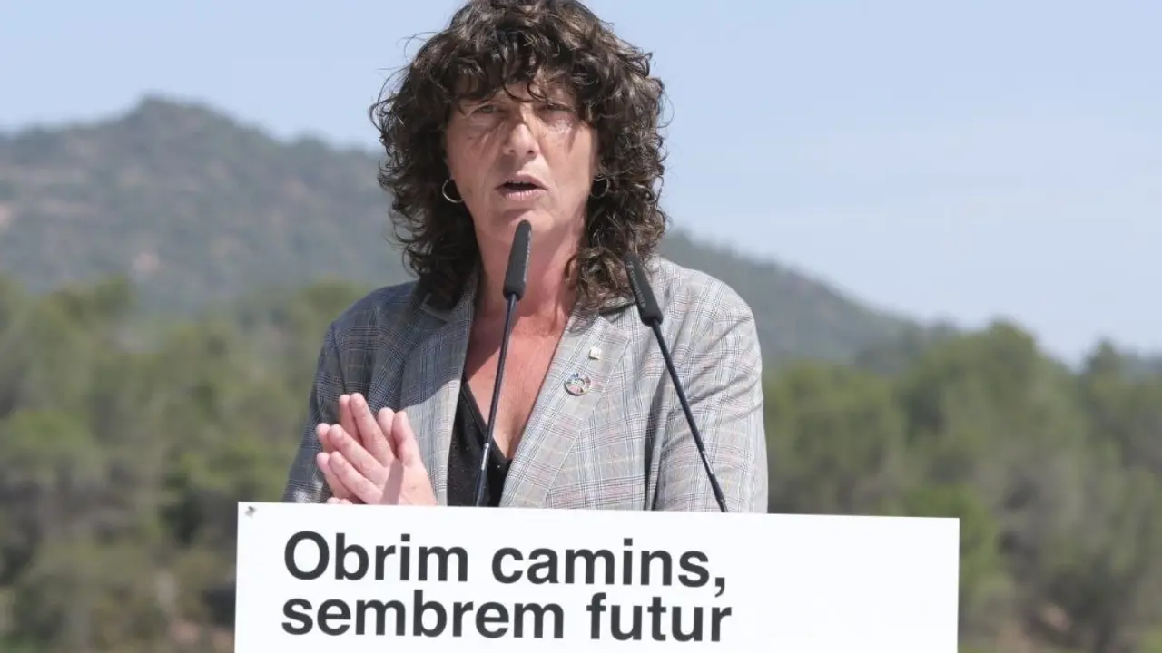 Teresa Jord&agrave; obrim camins