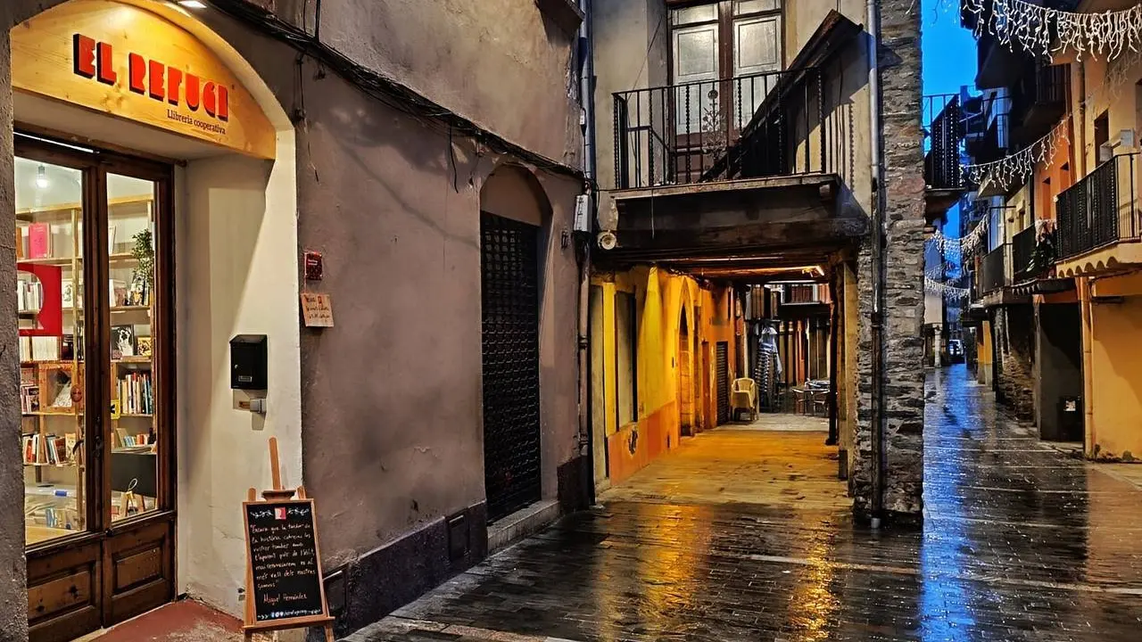 El Refugi exterior Canonges