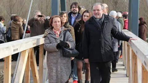 Passarel&bull;la per a vianants del riu Noguera Pallaresa