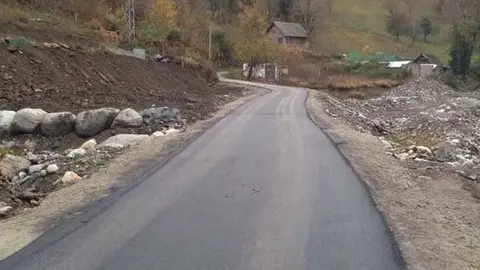 Cam&iacute; de Camun a Boss&ograve;st