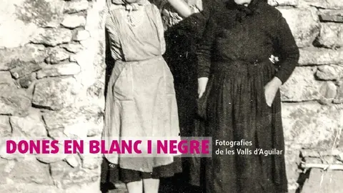 Dones en blanc i negre