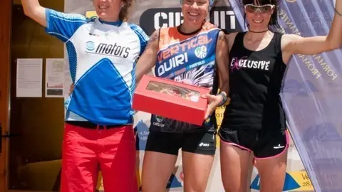 Vertical Quiri 2015-445