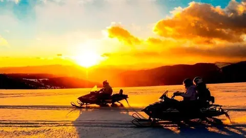 Naturlandia _Motos de neu