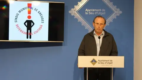 Presentaci&oacute; mem&ograve;ria any 2015 S&iacute;ndic Mpal Greuges 028