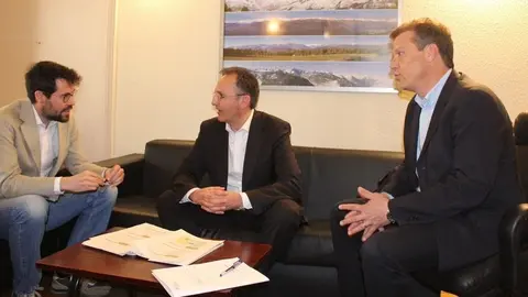 Reuni&oacute; Batalla amb Albert Alins i Pere Porta 005