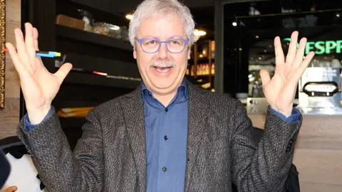 Xavier Gabriel, responsable de La bruixa d'Or, celebrant un dels premis que ha repartit el 22 de desembre del 2016. (horitzontal)