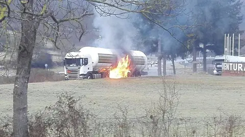 Incendi camió Les