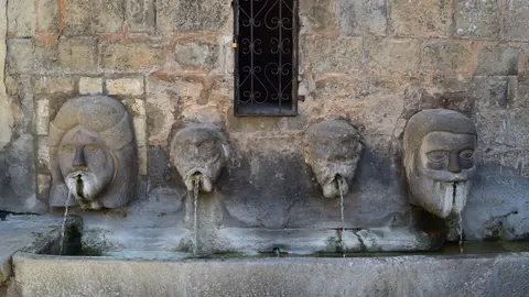 Font Oliana