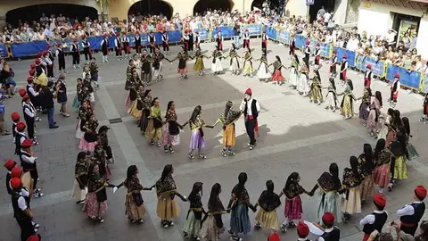 DFM-06-866x577