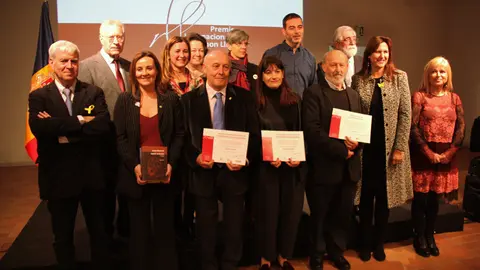 Pla general dels guardonats en la setena edici&radic;&ge; dels Premis Internacionals Ramon Llull amb les autoritats que han participat en l'acte de lliurament a l'Auditori Nacional d'Andorra, el 23 de novembre de 2018 (Horitzontal).