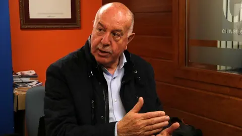 Primer pla de Carles Barrera (CDA) molt serios. Imatge del 27 de maig del 2019. (horitzontal)