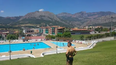 Piscina Oliana
