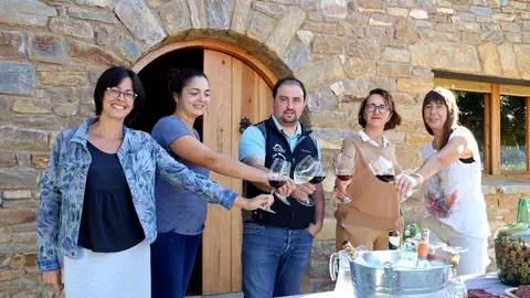 Imatge de la presentaci&radic;&ge; del festival 'Cordevi' per part de l'Ajuntament de Tremp, l'Associaci&radic;&ge; Apat i productors el 30 de setembre del 2019 al celler El Vinyer de F&radic;&ne;gols, al Pallars Juss&radic;&dagger; (horitzontal)