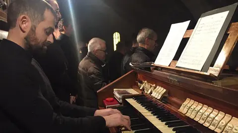 Cant de la Sibil&middot;la a la Catedral de la Seu!