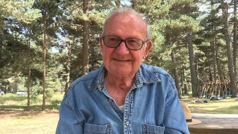 JOSEP TURIERA-PUIGB&Oacute;