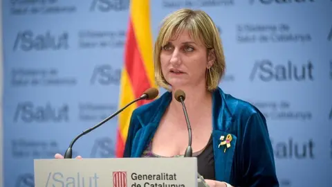 Pla mitj&agrave; de la consellera de Salut, Alba Verg&eacute;s, en roda de premsa el 22 d'abril del 2020 (horitontal)
