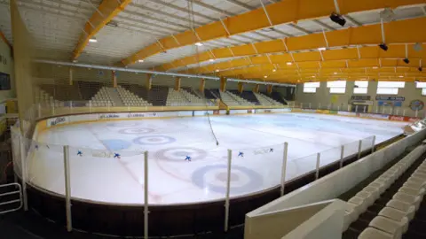 Pista de gel de Puigcerd&agrave;