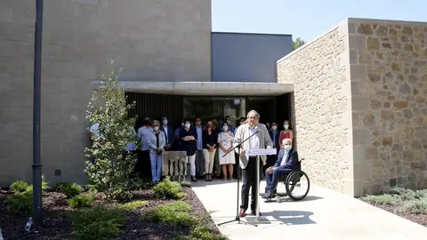 Pla general del president de la Generalitat, Quim Torra, durant el seu discurs a la inauguraci&oacute; del nou ajuntament de Bassella, el 28 de juny de 2020. (Horitzontal)