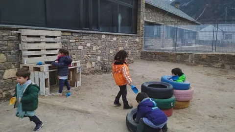 Escola de la Vall de Bo&iacute;