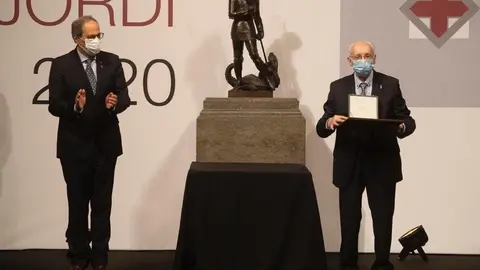 Creu Sant Jordi Benigne Marqu&eacute;s
