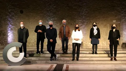 Fotografia de fam&iacute;lia dels guardonats amb els Premis Nacionals de Cultura  2020 