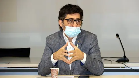 Pla mig del conseller de Pol&iacute;tiques Digitals, Jordi Puigner&oacute;, el 8 d'octubre del 2020 en roda de premsa a Tremp. (horitzontal)