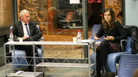 Sandra Comas presentaaci&oacute; novel&middot;la a Puigcerd&agrave;