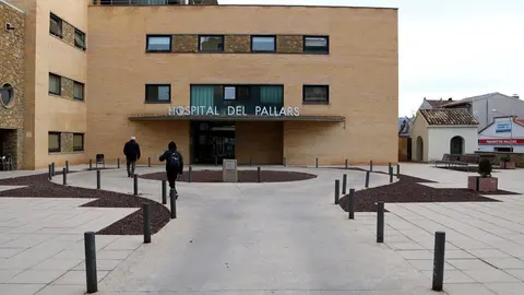 Pla general de l'entrada de l'Hospital Comarcal del Pallars. Imatge del 3 de desembre del 2020. (horitzontal)