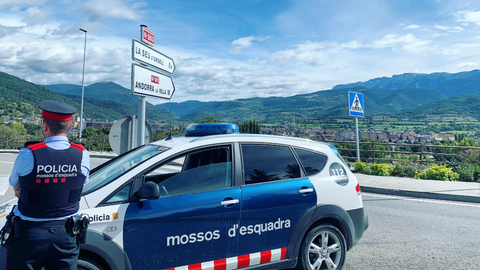 Mossos control ctra Andorra