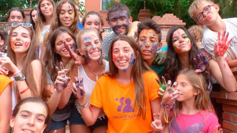 Joventut col&ograve;nies L'estiu &eacute;s teu
