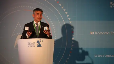 Pla mitj&agrave; del president de la Trobada Empresarial del Pirineu, Vicen&ccedil; Voltes, durant la seva intervenci&oacute; a l'acte de benvinguda de la 30a edici&oacute;, a la Sala Sant Dom&egrave;nec de la Seu d'Urgell. Imatge del 6 de juny de 2019 (Horitzontal).