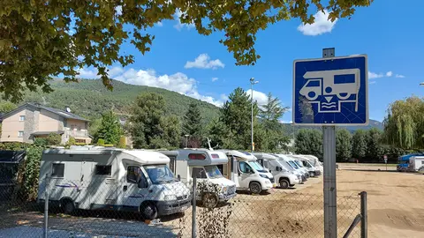 Aparcament caravanes la Seu 1