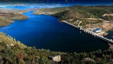 Panor&agrave;mica Pant&agrave; Rialb