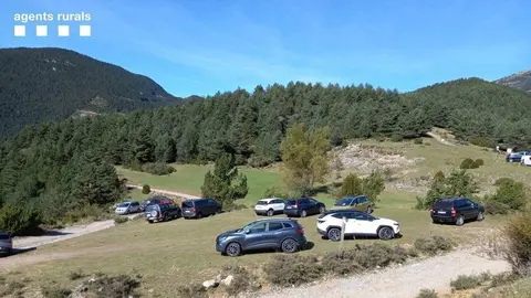 Parc Natural del Cad&iacute; Moixer&oacute; den&uacute;ncies estacionament