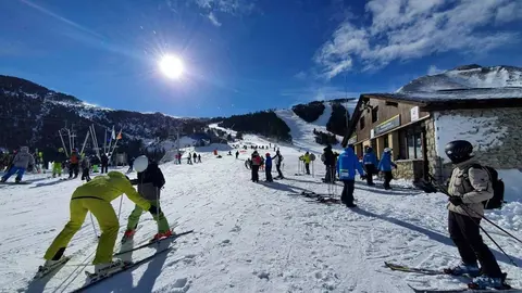 Estaci&oacute; Espot