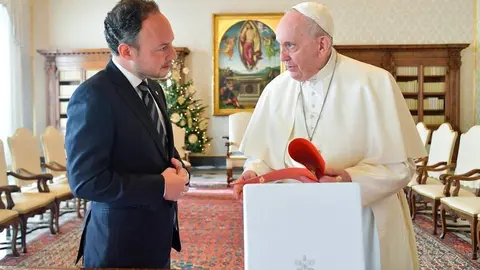 Espot Papa Francisco