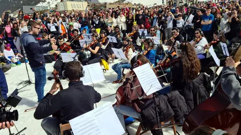 Homenatge Pau Donés 1